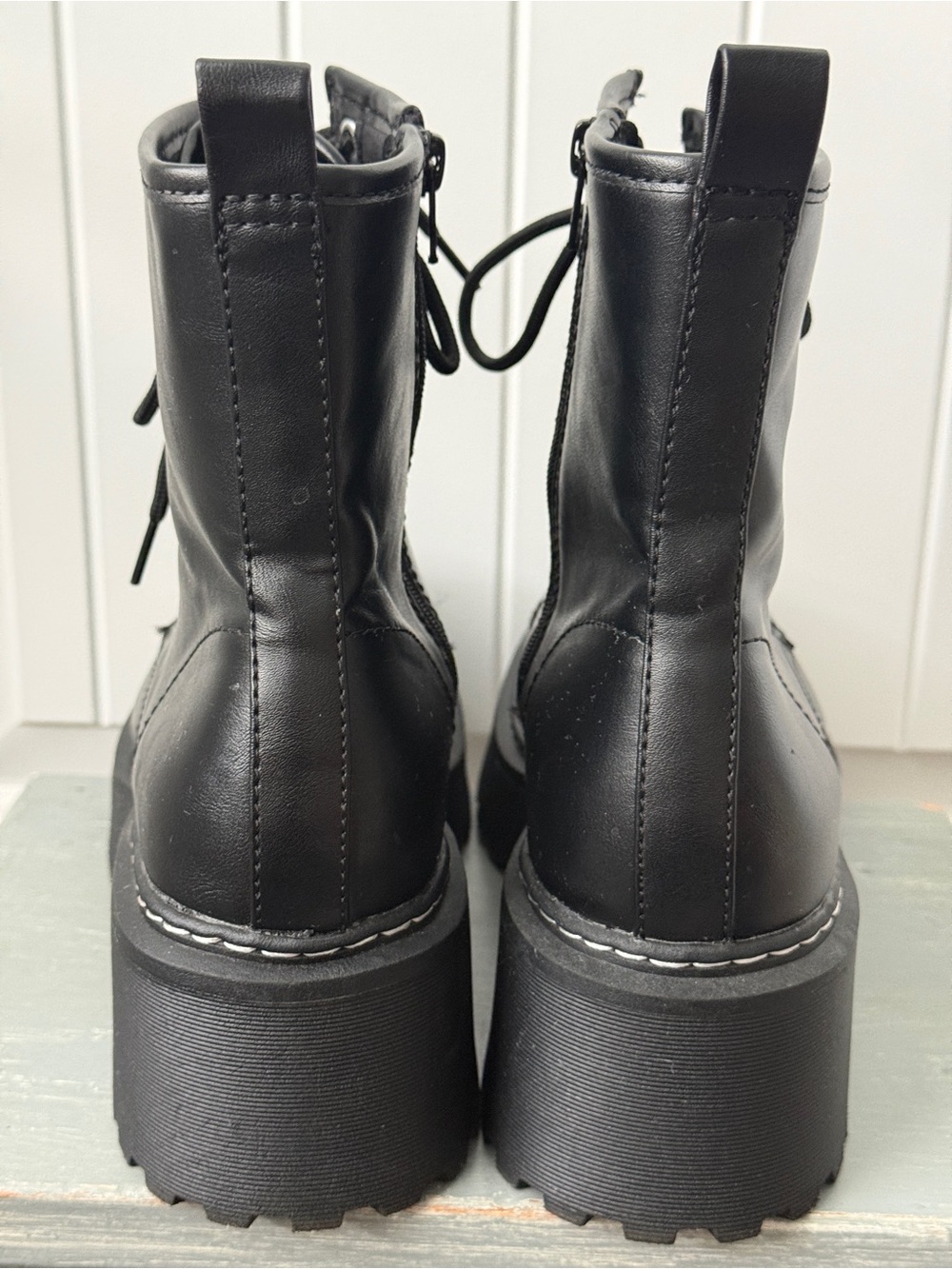 Wild Fable Women's Platform Logan Lug Combat Boots Black Size 11 - Picture 5 of 10